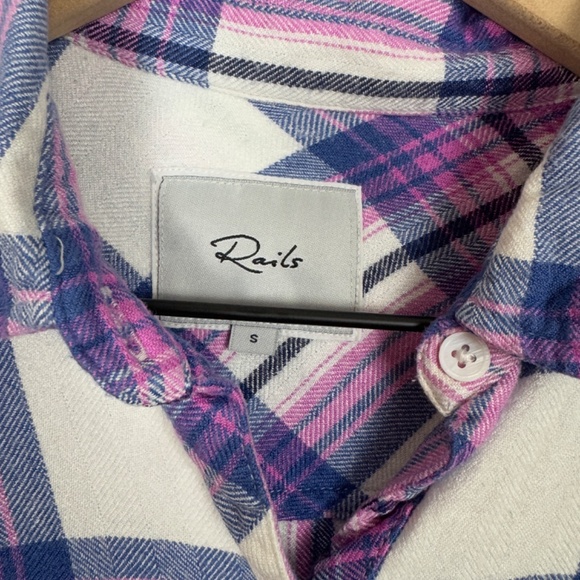 RAILS Hunter Button Down in White Denim Berry - Picture 12 of 13